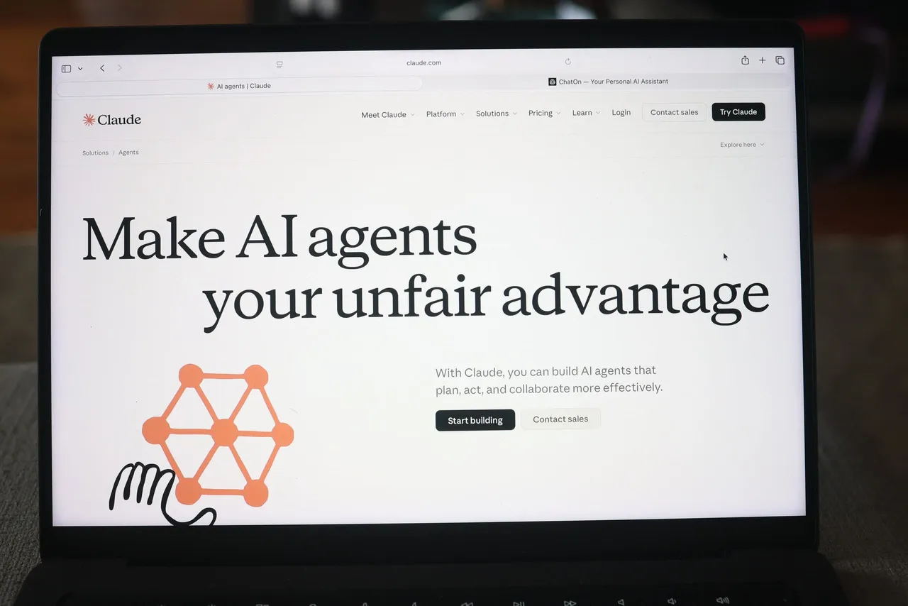 NEW YORK, NEW YORK - FEBRUARY 16: In this illustration, the Claude AI website is seen on a laptop on February 16, 2026 in New York City. According to reports from the Wall Street Journal, the Defense Department used Anthropic's Claude Ai, via its Palantir contract, to help with the attack on Venezuela and capture former President Nicolás Maduro. (Photo illustration by Michael M. Santiago/Getty Images)