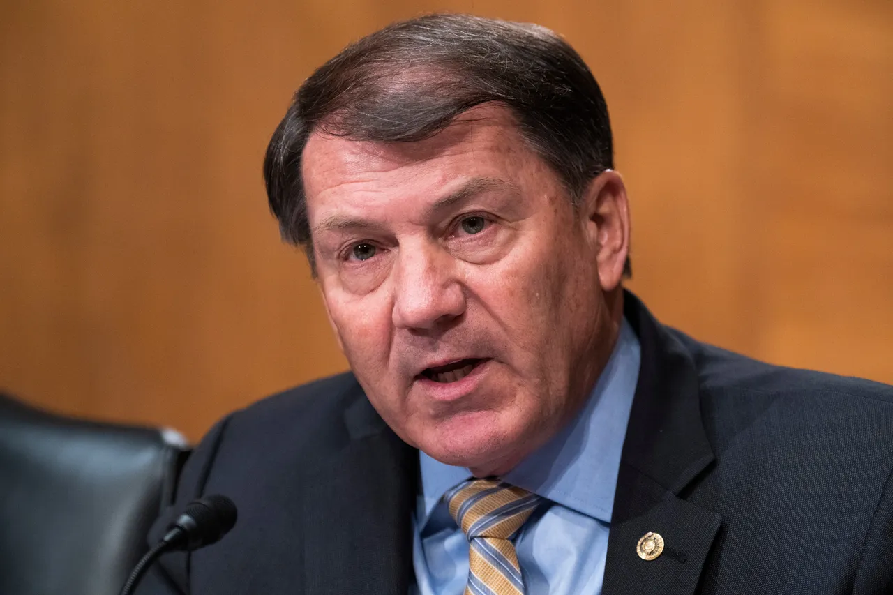 WASHINGTON, DC - MAY 10: Sen. Mike Rounds, R-S.D., questions Treasury Secretary Janet Yellen during the Senate Banking, Housing, and Urban Affairs Committee hearing titled The Financial Stability Oversight Council Annual Report to Congress, in Dirksen Senate Office Building on May 10, 2022 in Washington, DC. (Tom Williams-Pool/Getty Images)