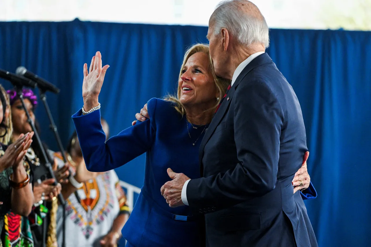 US President Joe Biden kisses the head of US First Lady Jill Biden at the end of their visit to the International African American Museum in Charleston, South Carolina, on January 19, 2025. (Photo by ROBERTO SCHMIDT / AFP) (Photo by ROBERTO SCHMIDT/AFP via Getty Images)
