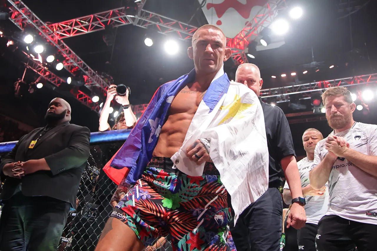 NEW ORLEANS, LOUISIANA - JULY 19: Dustin Poirier of the United States leaves the octagon after losing to Max Holloway of the United States by unanimous decision after their lightweight bout during UFC 318: Holloway vs Poirier 3 at the Smoothie King Center on July 19, 2025 in New Orleans, Louisiana. (Photo by Jonathan Bachman/Getty Images)