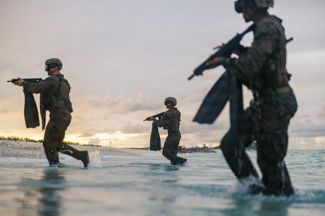 United States Marines conduct simulated reconnaissance mission at Diego Garcia