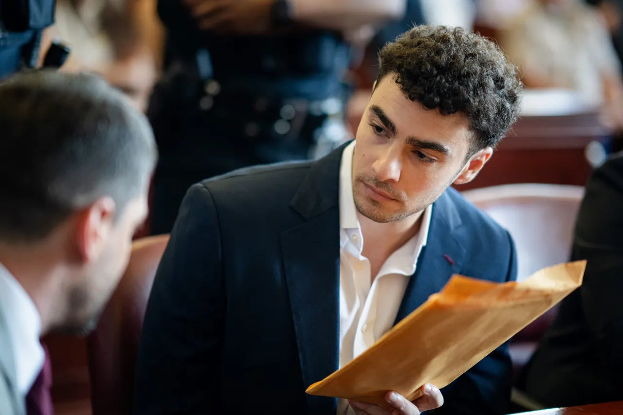 NEW YORK, NY - JUNE 17: Luigi Mangione appears at a hearing at Manhattan Criminal Court on June 17, 2026 in New York City. Mangione is charged with murder in the fatal shooting of UnitedHealthcare CEO Brian Thompson in Manhattan in December 2024. (Photo by Angelina Katsanis-Pool/Getty Images)