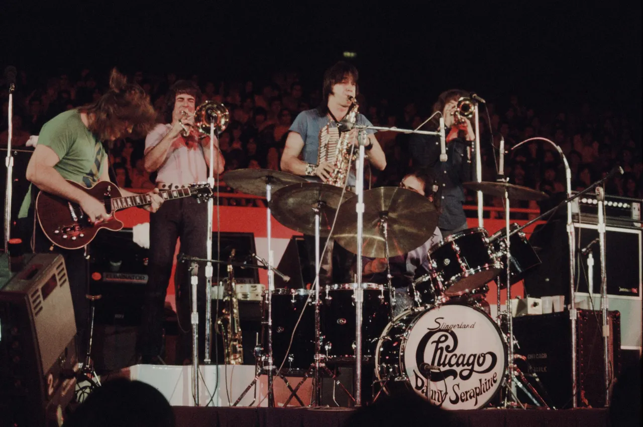 (MANDATORY CREDIT Koh Hasebe/Shinko Music/Getty Images) Chicago live at Nippon Budokan, Tokyo, June 18, 1971. (Photo by Koh Hasebe/Shinko Music/Getty Images)
