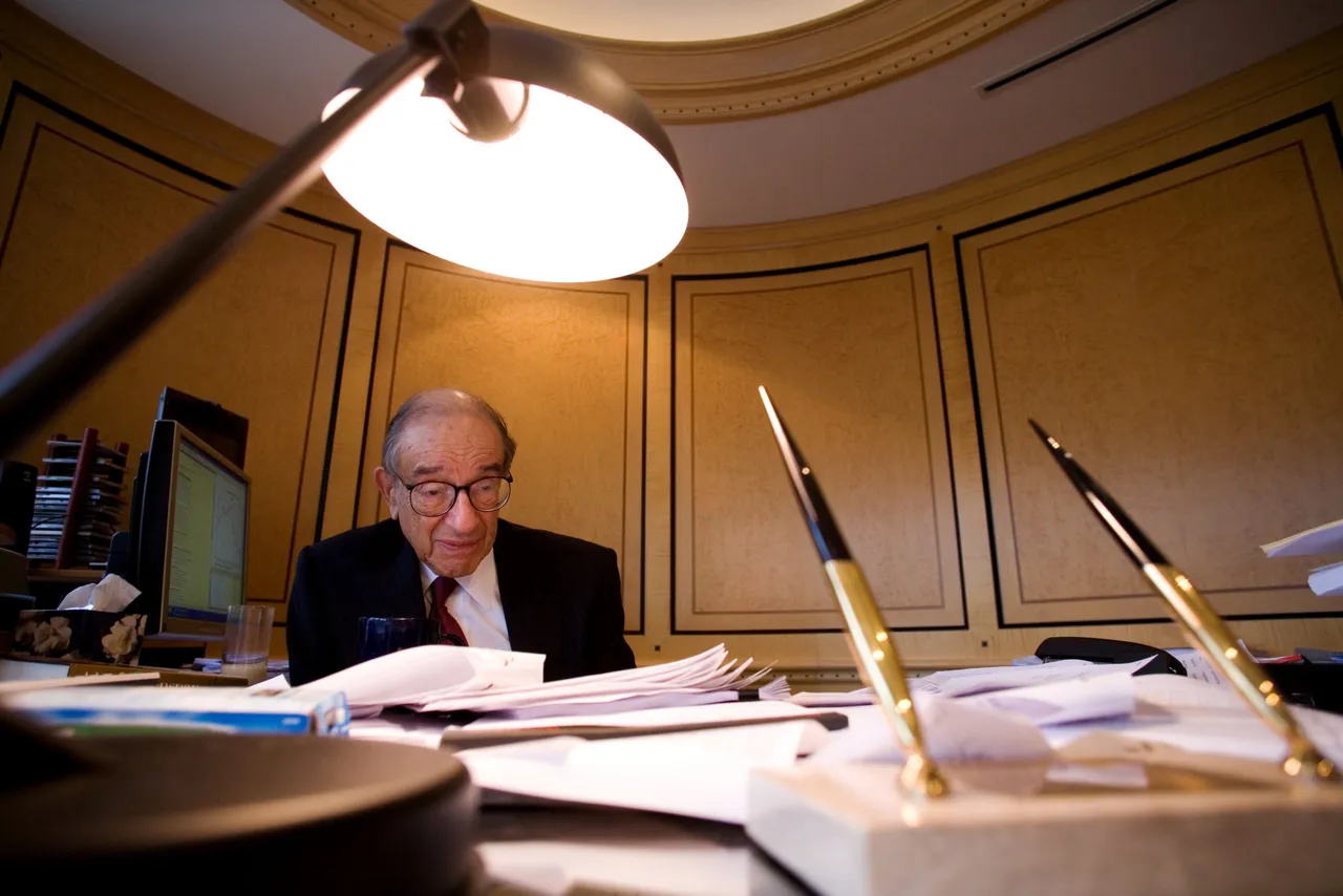 WASHINGTON, DC - OCTOBER 5: Economist and former chairman of the Federal Reserve Board, Alan Greenspan in his office on October 5, 2007 in Washington, DC. Greenspan, born March 6, 1926 in New York City, is an American economist and was Chairman of the Board of Governors of the Federal Reserve of the United States from 1987 to 2006. He currently works as a private advisor making speeches and providing consulting for firms through his company, Greenspan Associates LLC. (Photo by David S. Holloway/Getty Images)