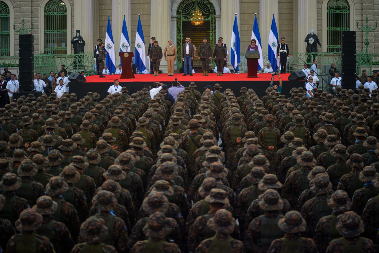 SAN SALVADOR, EL SALVADOR - FEBRUARY 18: General view of soldiers from the Salvadoran army observing President of El Salvador Nayib Bukele during the incorporation ceremony of the new members of the Salvadorian Armed Forces at Plaza Barrios on February 18, 2020 in San Salvador, El Salvador. (Photo by Camilo Freedman/APHOTOGRAFIA/Getty Images)