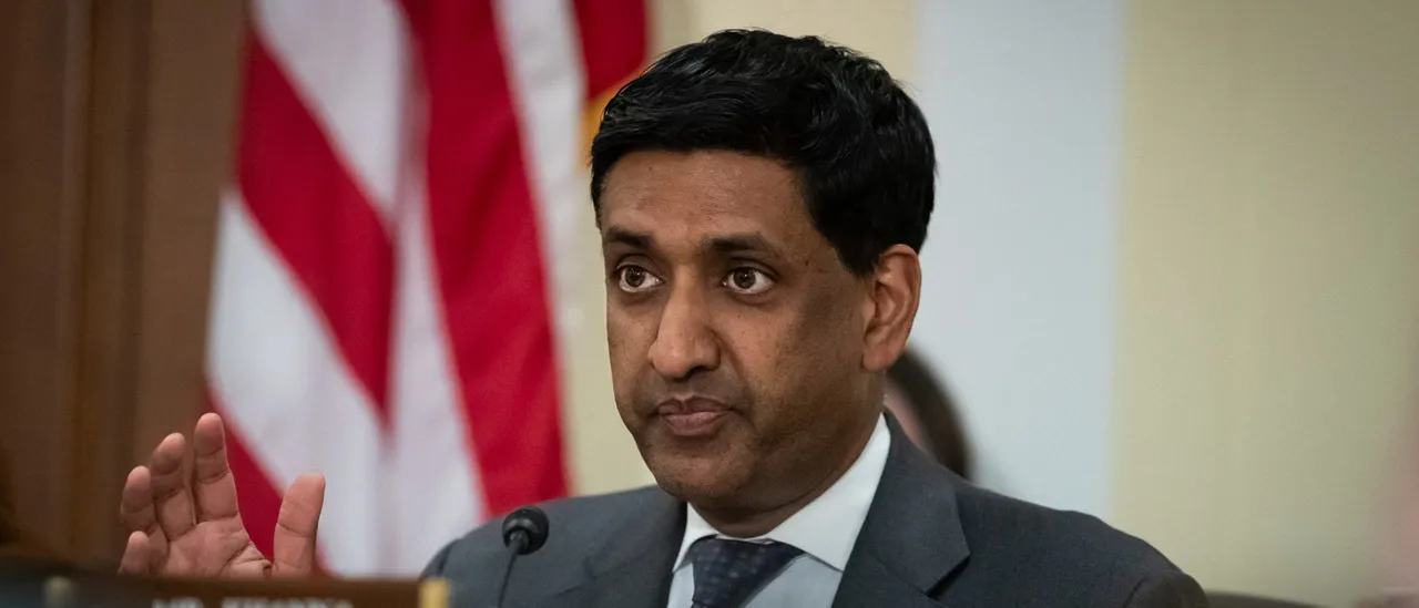dailycaller.com - Spencer Lombardo - Democrats Are Trying To Restrict Gas Exports Again