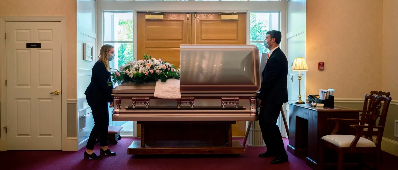 NJ Family Sues Funeral Home For Allegedly Putting Wrong Body In Casket