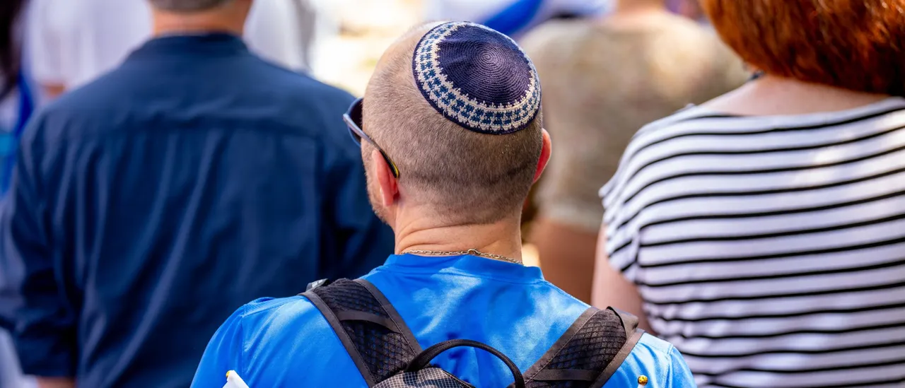 New Poll Suggests Jewish Americans Feel Isolated As Antisemitism Grows