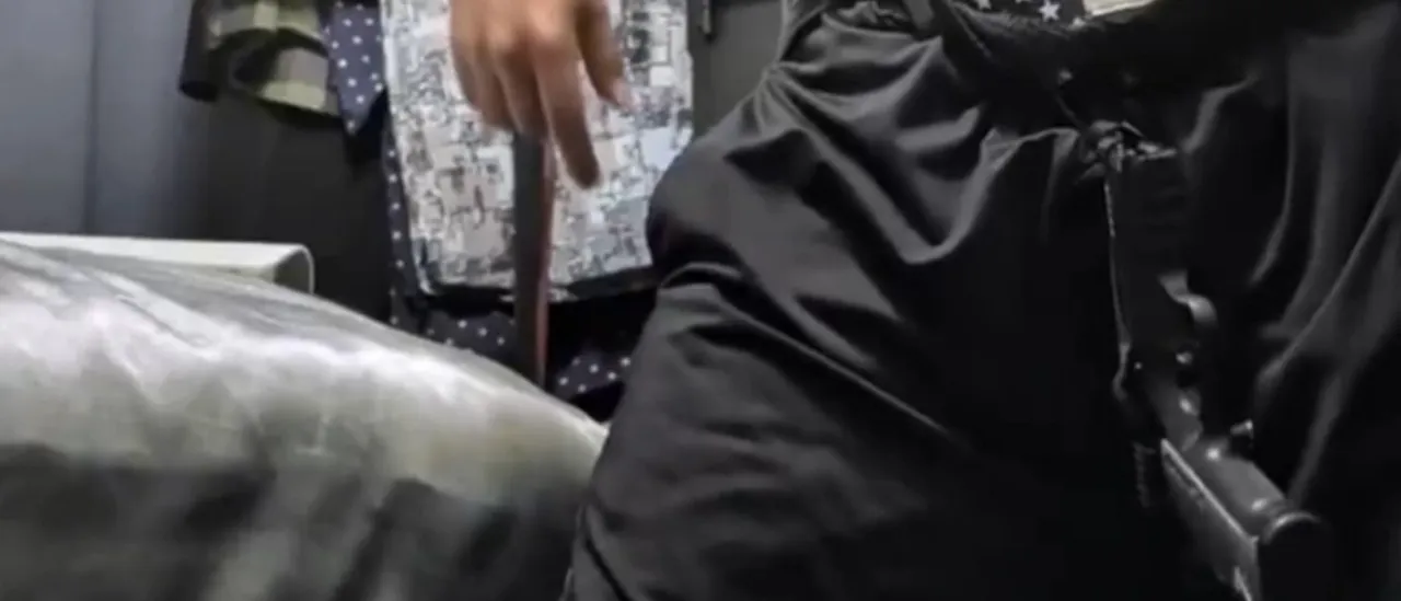 Social Media Video Shows Why You Might Not Want To Be A Tightwad When Purchasing Gun Holster