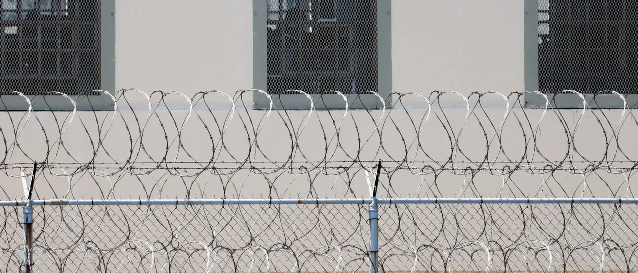 It's Time For Feds To Give Non-Violent Offenders A Second Chance
