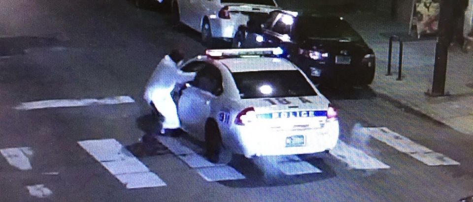 Philadelphia Jihadi Terrorist Attempts To Assassinate Cop But The Officer Survives [VIDEO].mp4