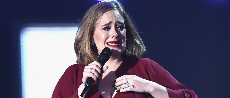 Adele breaks down (Photo: Getty Images)
