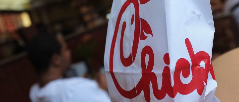 A Chick-fil-A logo is seen on a take out bag (Photo: MANDEL NGAN/AFP/GettyImages