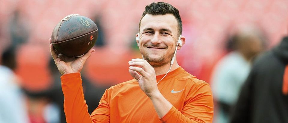 Quarterback Johnny Manziel #2 of the Cleveland Browns warms up prior to the game against the San Francisco 49ers during the first half at FirstEnergy Stadium on December 13, 2015 in Cleveland, Ohio. (Photo by Jason Miller/Getty Images)