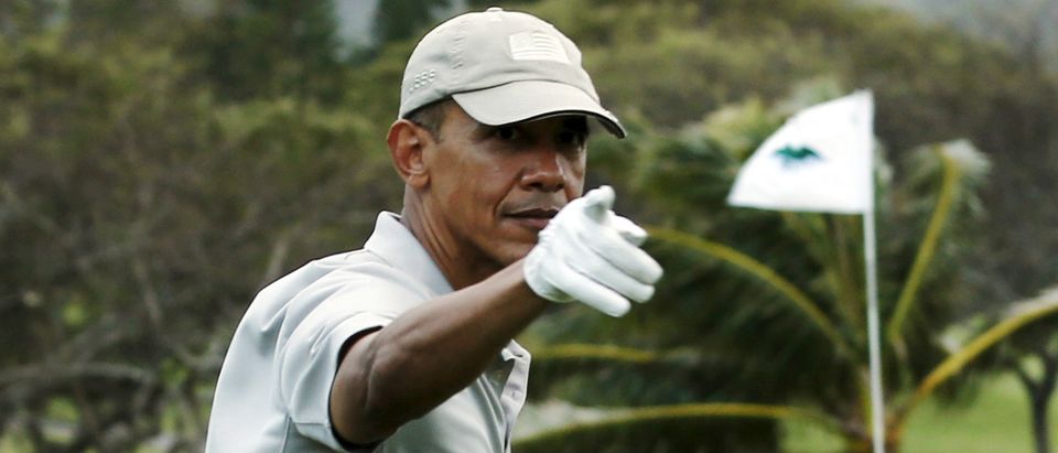 Obama golf Reuters/Jonathan Ernst
