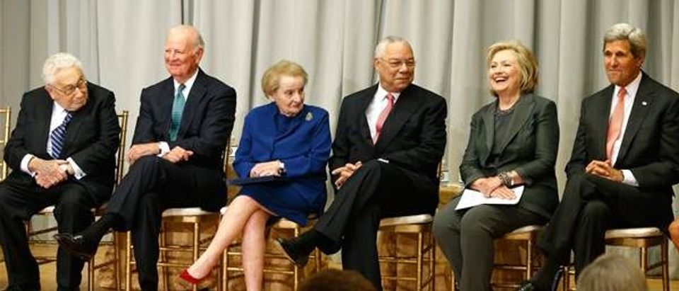 Former Secretaries of State Henry Kissinger (from left to right), James Baker, Madeleine Albright, Colin Powell and Hillary Clinton joins John Kerry at a ceremony at the State Department in Washington, D.C., on September 3, 2014. JONATHAN ERNST / Reuters