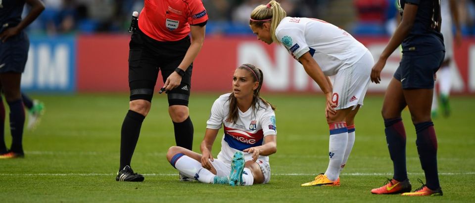 CARDIFF, WALES - JUNE 01: Lyon forward Alex Morgan reacts after an injury forces her to leave the field during the UEFA Women's Champions League Final between Lyon and Paris Saint Germain at Cardiff City Stadium on June 1, 2017 in Cardiff, Wales. (Photo by Stu Forster/Getty Images)