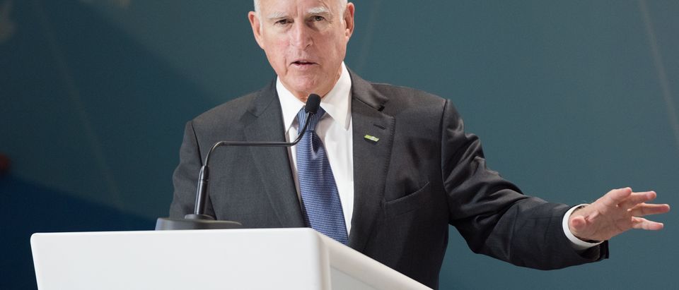LE BOURGET near PARIS, FRANCE - DECEMBER 7, 2015 : Governor of California Jerry Brown at the Paris COP21, United nations conference on climate change. Editorial credit: Frederic Legrand - COMEO / Shutterstock.com