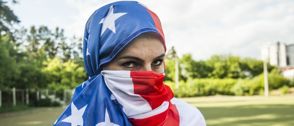 Muslim USA flag Shutterstock/maradon 333