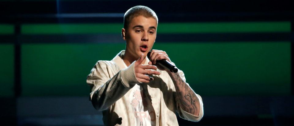 Justin Bieber performs a medley of songs at the 2016 Billboard Awards in Las Vegas
