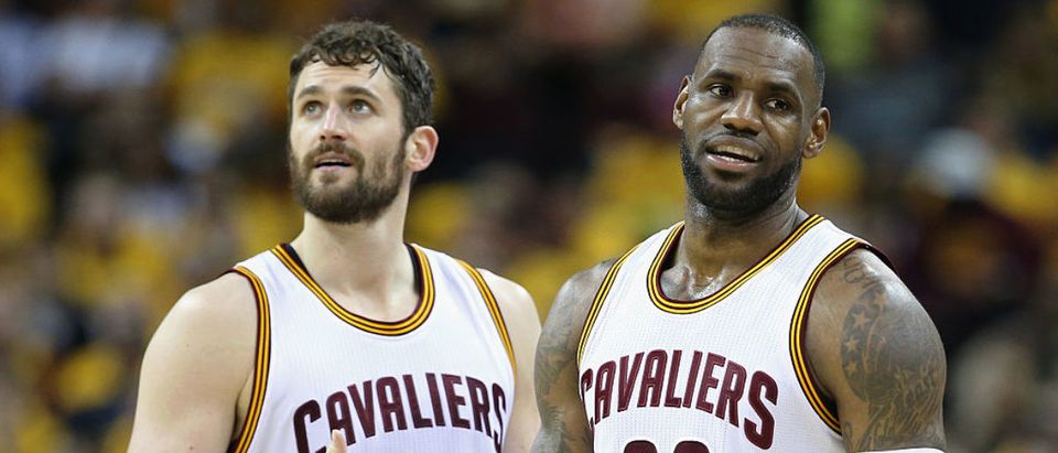 Is Kevin Love S Girlfriend Throwing Subtle Shade At The Cavs The Daily Caller