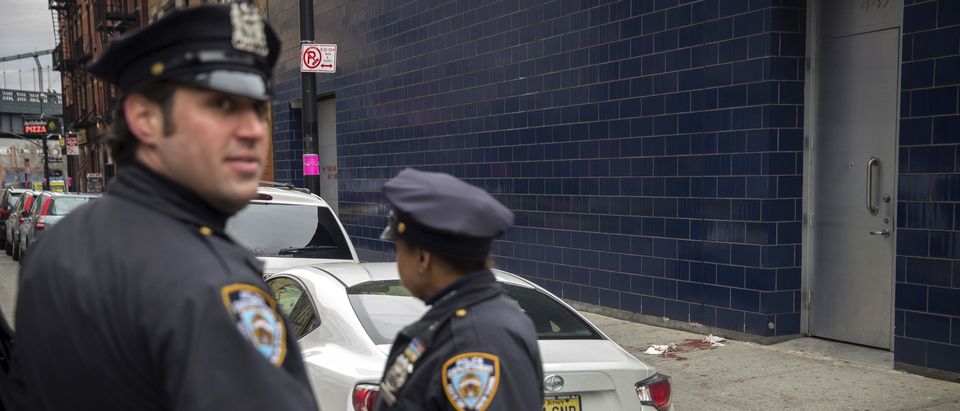 Police guard the scene near the 1 Oak nightclub in New York April 8, 2015. NBA player Chris Copeland of the Indiana Pacers and his wife were stabbed during a dispute outside a New York City nightclub early on Wednesday and hospitalized with non-life-threatening injuries, according to police and media reports. Two Atlanta Hawks players were taken into custody for interfering with the arrest and trying to prevent police from setting up a crime scene. Police identified them as Pero Antic, 33, and Thabo Sefolosha, 30, both of Atlanta. REUTERS/Andrew Kelly