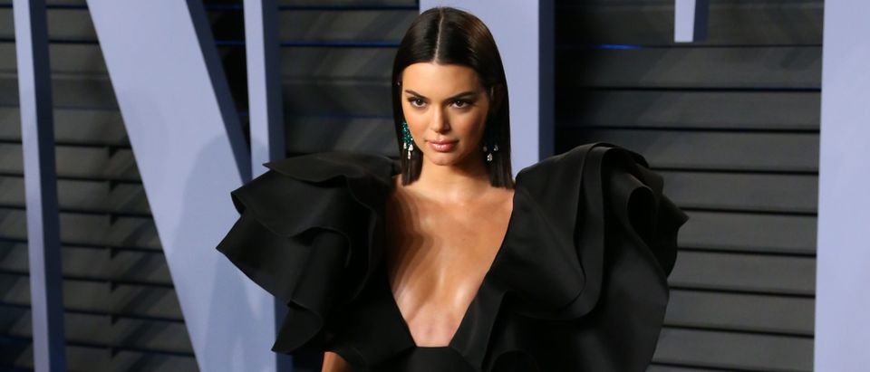 Kendall Jenner attends the 2018 Vanity Fair Oscar Party following the 90th Academy Awards at The Wallis Annenberg Center for the Performing Arts in Beverly Hills, California, on March 4, 2018. (Photo: JEAN-BAPTISTE LACROIX/AFP/Getty Images)