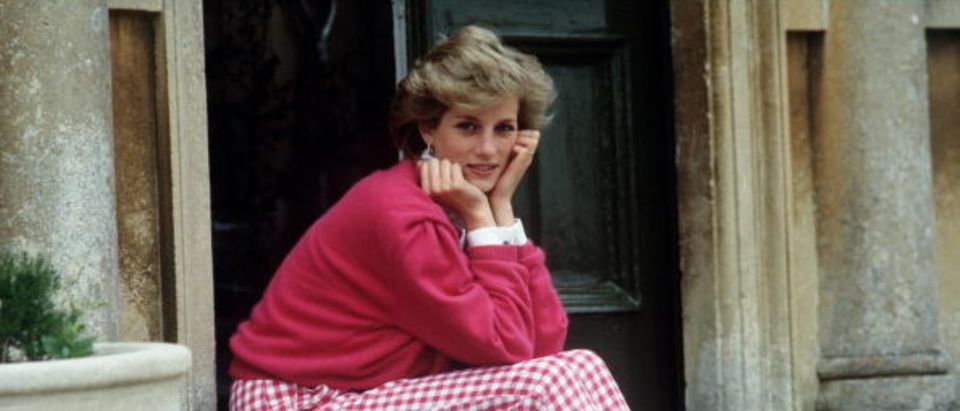 TETBURY, UNITED KINGDOM - JULY 18: Princess Diana Resting Her Head In Her Hands Whilst Sitting On The Steps Of Her Home At Highgrove, Gloucestershire. (Photo by Tim Graham/Getty Images)
