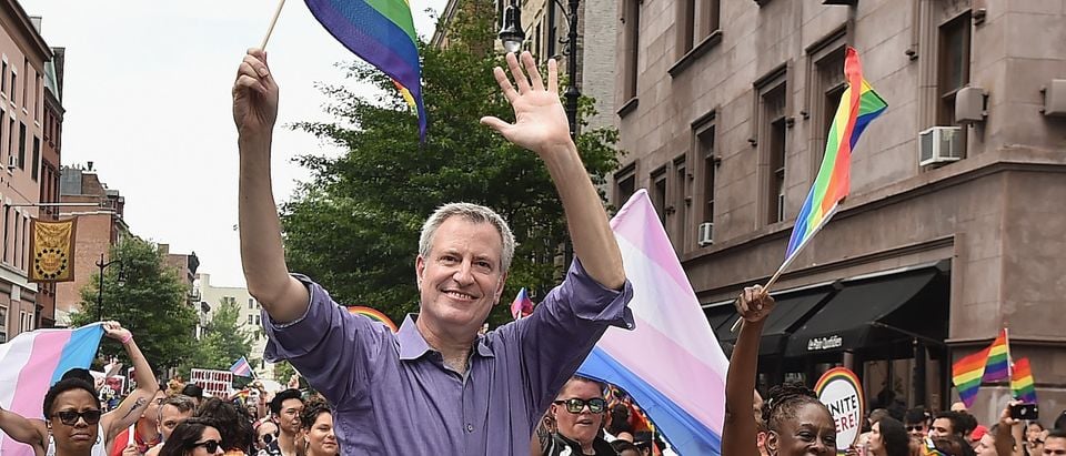 NYC Mayor Bill de Blasio and First Lady Chirlane McCray attend the 2018 New York City Pride March on June 24, 2018 in New York City. (Photo by Theo Wargo/Getty Images)