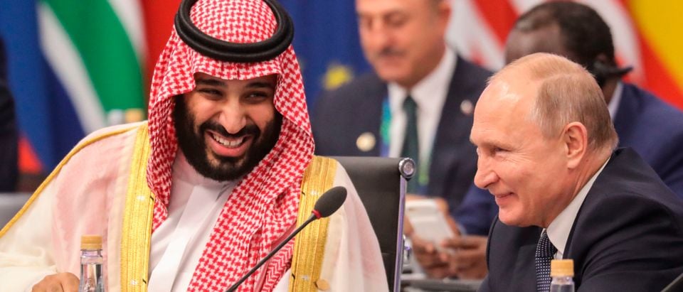 Russia's President Vladimir Putin (R) and Saudi Arabia's Crown Prince Mohammed bin Salman attend the G20 Leaders' Summit in Buenos Aires, on November 30, 2018. (LUDOVIC MARIN/AFP/Getty Images)