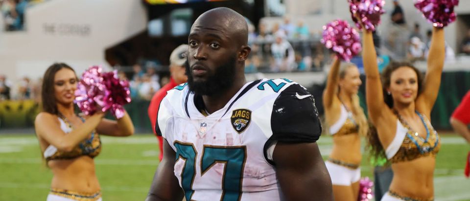 JACKSONVILLE, FL - OCTOBER 15: Leonard Fournette #27 of the Jacksonville Jaguars walks to the bench area in the second half of their game against the Los Angeles Rams at EverBank Field on October 15, 2017 in Jacksonville, Florida. (Photo by Sam Greenwood/Getty Images)