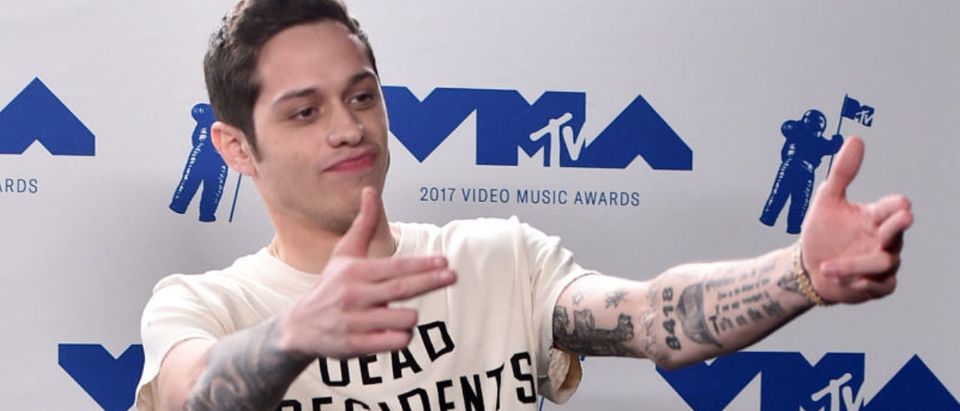 Pete Davidson poses in the press room during the 2017 MTV Video Music Awards at The Forum on August 27, 2017 in Inglewood, California. (Photo by Alberto E. Rodriguez/Getty Images)