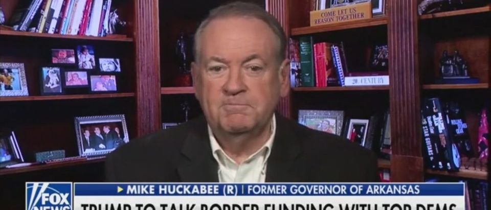 Trump Needs To Take His Border Wall Pitch To The Voters And Expose Democrat Hypocrisy, Says Mike Huckabee -- Fox & Friends 12-10-18 (Screenshot/Fox News)