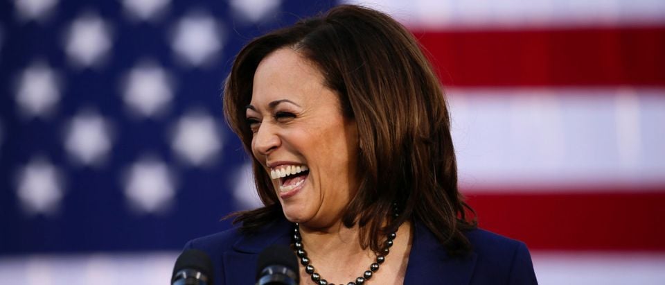 U.S. Senator Kamala Harris launches her campaign for President of the United States at a rally at Frank H. Ogawa Plaza in her hometown of Oakland, California, U.S., January 27, 2019. REUTERS/Elijah Nouvelage.