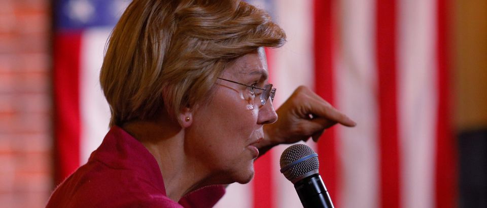 Potential 2020 U.S. Democratic presidential candidate and U.S. Senator Elizabeth Warren (D-MA) speaks at an Organizing Event in Claremont, New Hampshire, U.S., January 18, 2019. REUTERS/Brian Snyder