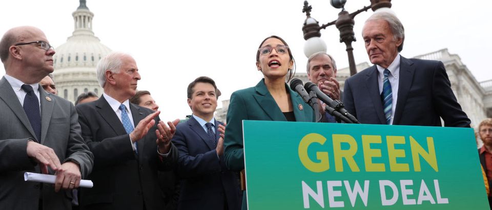 U.S. Rep. Alexandria Ocasio-Cortez and Sen. Ed Markey hold a news conference for their proposed "Green New Deal" to achieve net-zero greenhouse gas emissions in 10 years, at the U.S. Capitol in Washington, U.S., Feb. 7, 2019. REUTERS/Jonathan Ernst