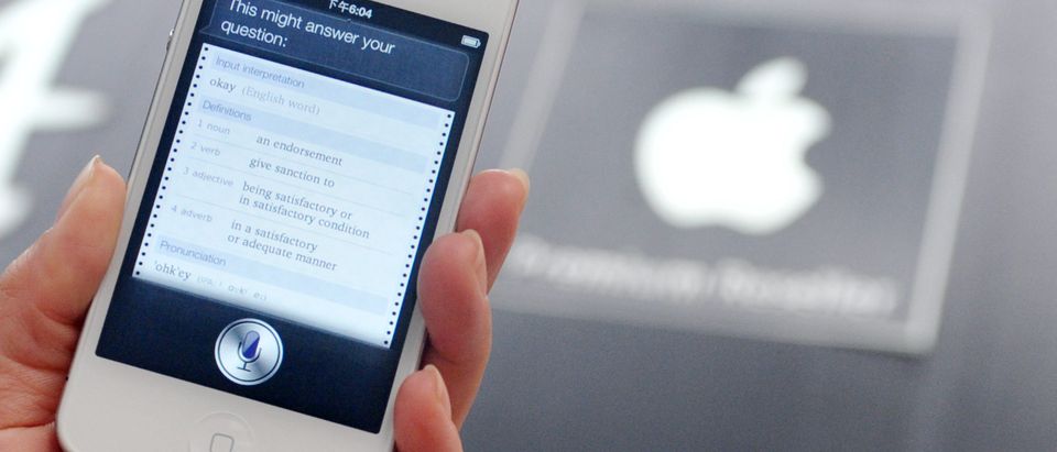 Apple "Siri" - AFP Photo/Mandy Cheng/Getty Images