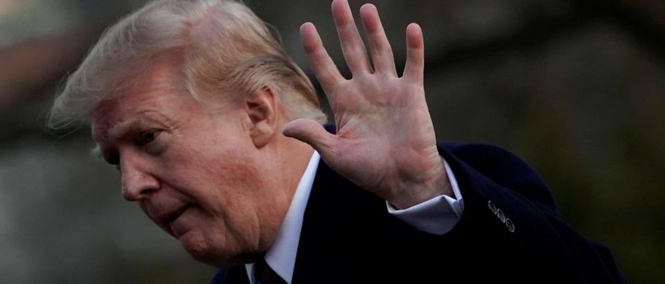 U.S. President Donald Trump waves to the media as he returns to the White House in Washington, U.S., after an annual physical test at the Walter Reed National Military Medical Center in Bethesda, Maryland, February 8, 2019. REUTERS/Yuri Gripas