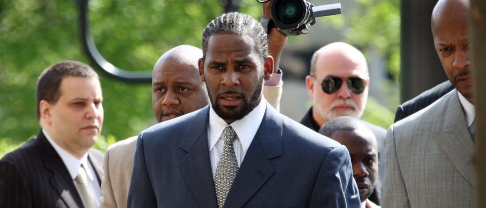 Jury Selection Begins In R. Kelly Child Pornography Trial