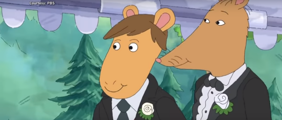Pictured is Mr. Ratburn marrying a male character. Screenshot/ YouTube/ET Canada/ PBS