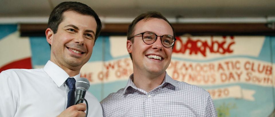 South Bend Mayor and Democratic presidential candidate Pete Buttigieg (L) speaks beside husband Chasten Glezman at the West Side Democratic Club during a Dyngus Day celebration event on Monday, April 22, 2019 in South Bend, Indiana. (Photo: KAMIL KRZACZYNSKI/AFP/Getty Images)