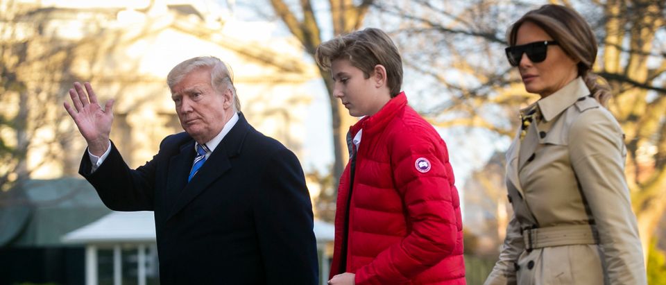 WASHINGTON, DC - MARCH 10: U.S. President Donald Trump, first lady Melania Trump, and their son Barron Trump, arrive on the South Lawn of the White House, on March 10, 2019 in Washington, DC. Trump spent the weekend at his Mar-a-Lago club in Palm Bech, Fla. (Photo by Al Drago/Getty Images)