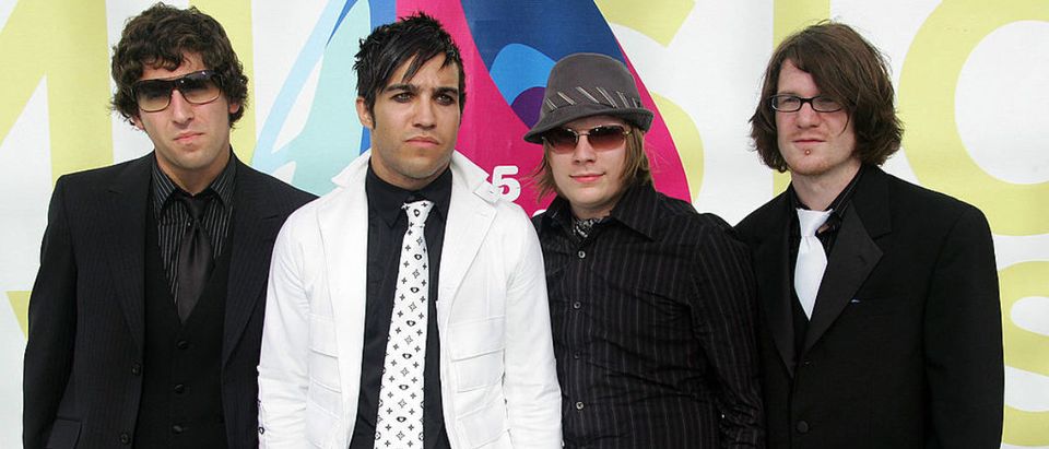 2005 MTV VMA's Hosted By Diddy - Arrivals