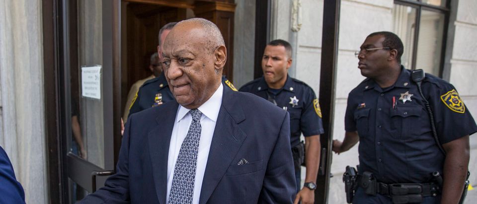 Bill Cosby's Lawyers Seek To Withdraw From His Case