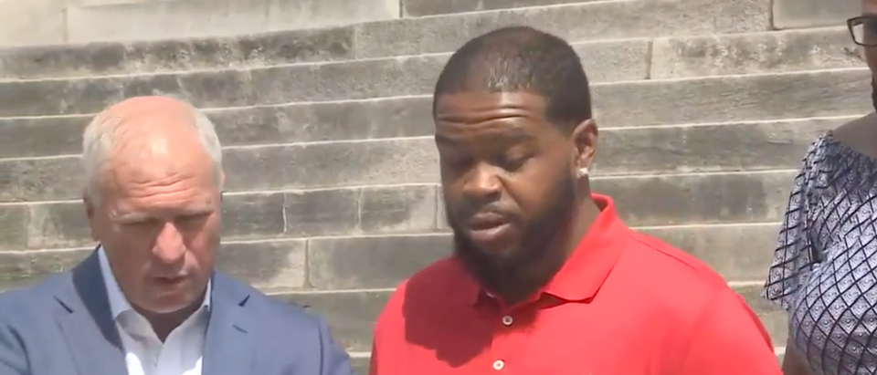 Kenneth Walker Appears At A Press Conference In Louisville, Kentucky Tuesday To Discuss Lawsuit (Screenshot/WLKY)