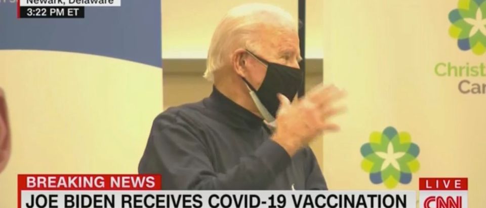Joe Biden takes vaccine (CNN/Screenshot)