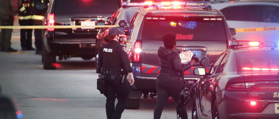 Multiple People Shot At Milwaukee Area Mall