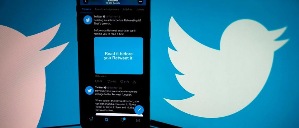 Twitter Enlists Users To Flag ‘Misleading’ Tweets As Part Of