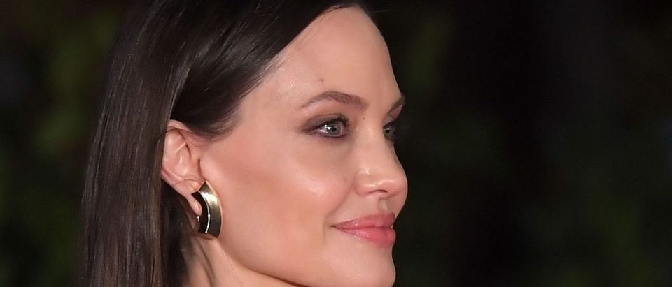 Film sex angelina jolie Angelina Jolie