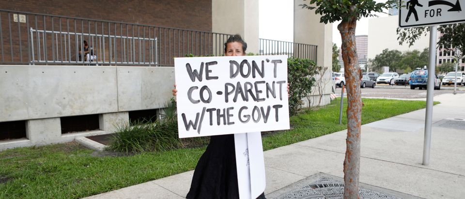 Parents Protest Mask Mandates At Florida School Board Meeting